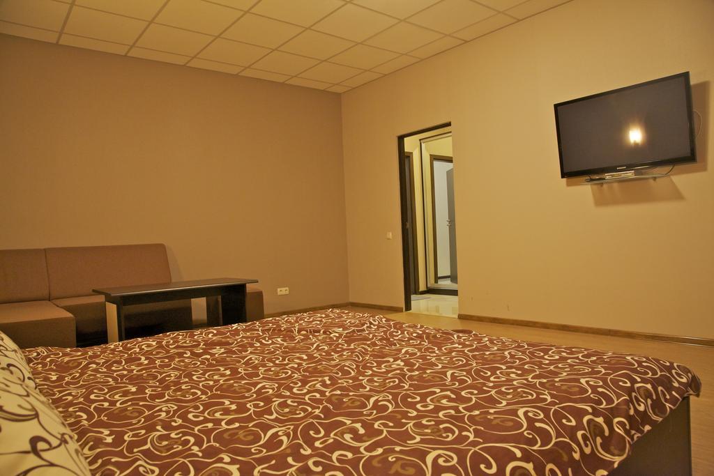 West Otel Harkiv Dış mekan fotoğraf